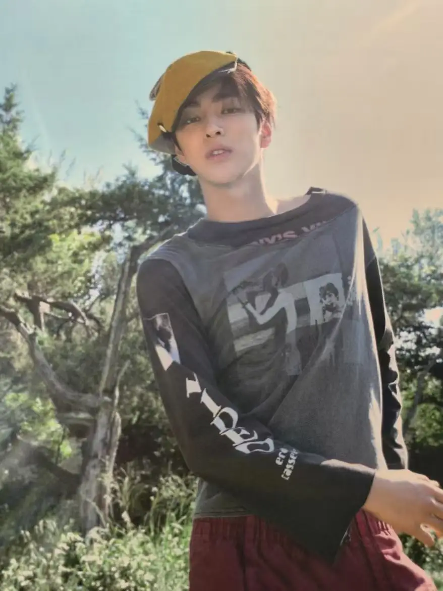 ER/D 25SS Double Photography Boy Comic Splicing Washed Print Long Sleeve Tee