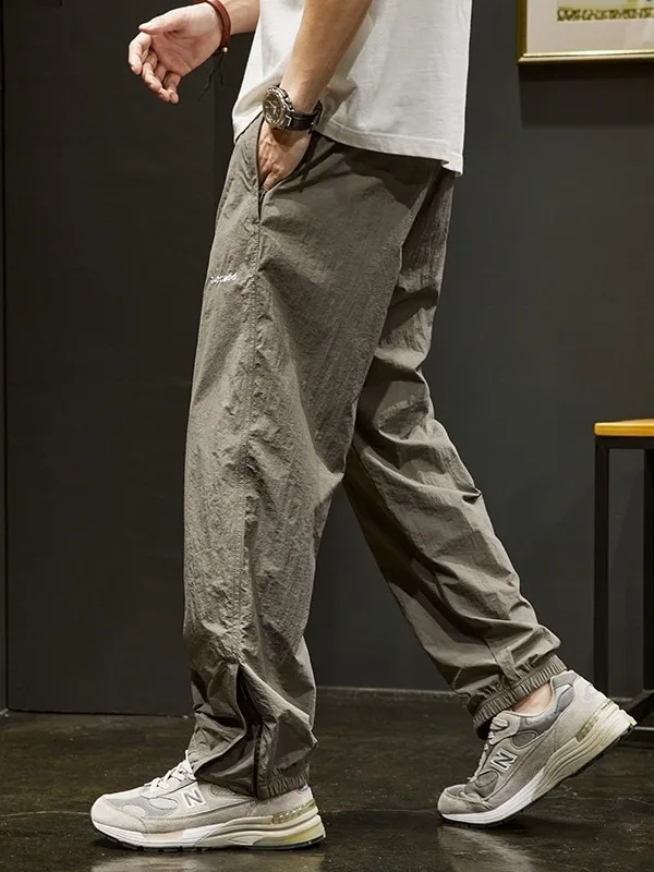 

Летние мужские повседневные прямые брюки Qui Dry, спортивные брюки, дизайн на молнии, длинные брюки, удобные молодежные брюки из полиэфирного волокна