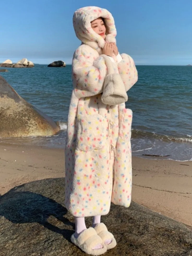Environmentally friendly rabbit plush young and super warm cow horn button fur hooded fur coat for women's winter thick fur coat