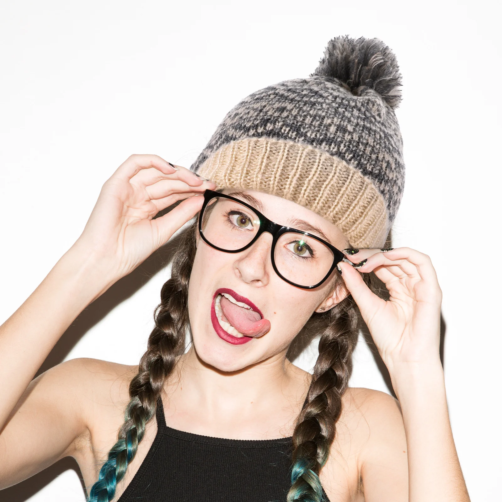 

Warm Ear Protection Hat Women Beige Cotton Knitted Beanie Hats for Women Unisex Winter Thermal Hat Outdoor Hats Knit Cap