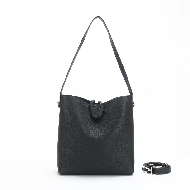 

2023 spring new first-layer cowhide tote simple large-capacity mother and child fashionable underarm crossbody bucket