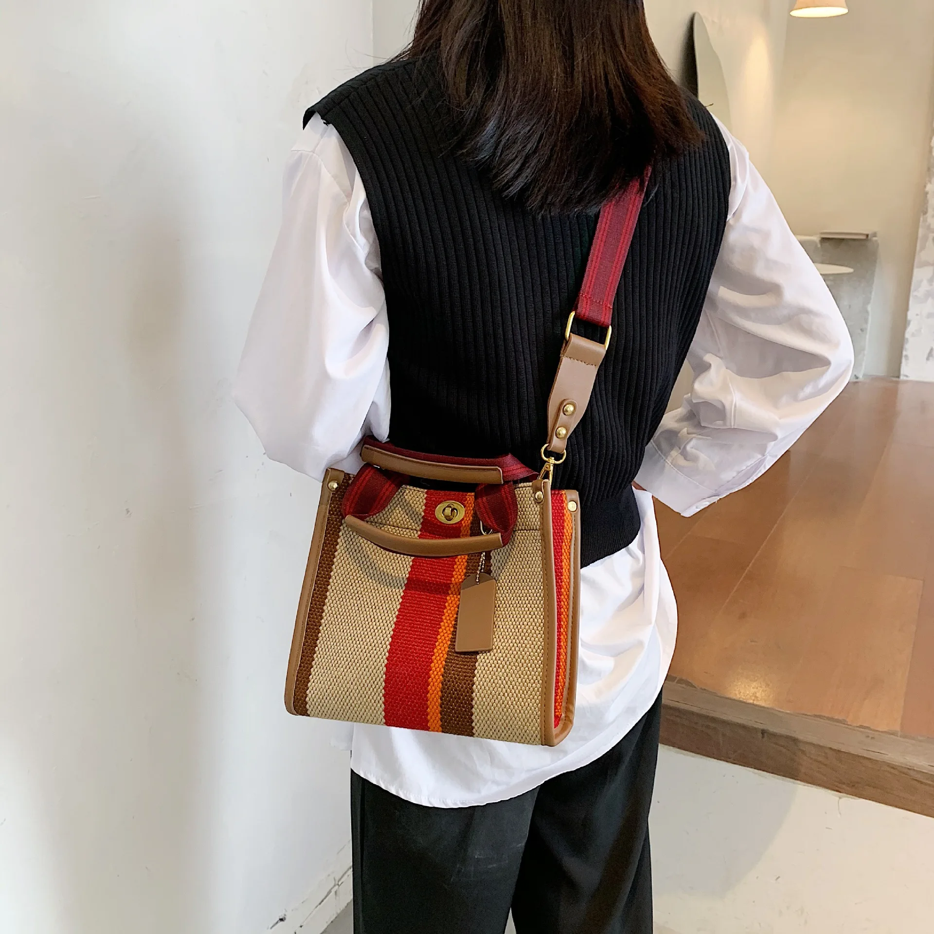 High Beauty Canvas Tote Bag for Women 2024 New Trendy Stripe Design Simple Handbag Fashion Versatile One Shoulder Crossbody Bags