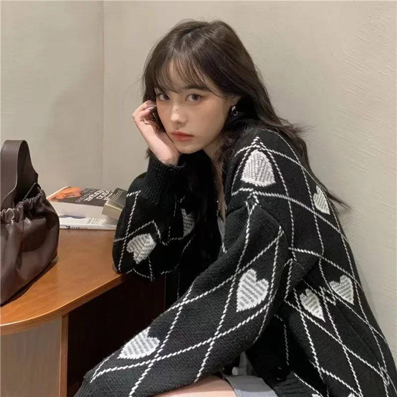 VIP Women Argyle Knitted Cardigan Heart Pattern Jacquard Sweater Long Sleeve Love Style CoatFall Winter Vintage Korean Knit Tops