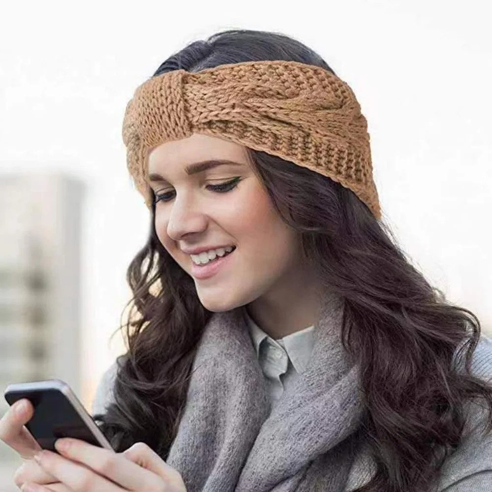 New in Plush Thick Wool Knitting Sports Headband Autumn Ear Protection Ear Warmer Women Thermal Insulation Cold Proof Head Cover