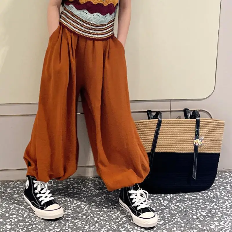 

Повседневные шелковые брюки-репелленты для девочек-подростков, модель 2024 года, корейские удобные летние свободные мягкие тонкие дышащие брюки для девочек-подростков