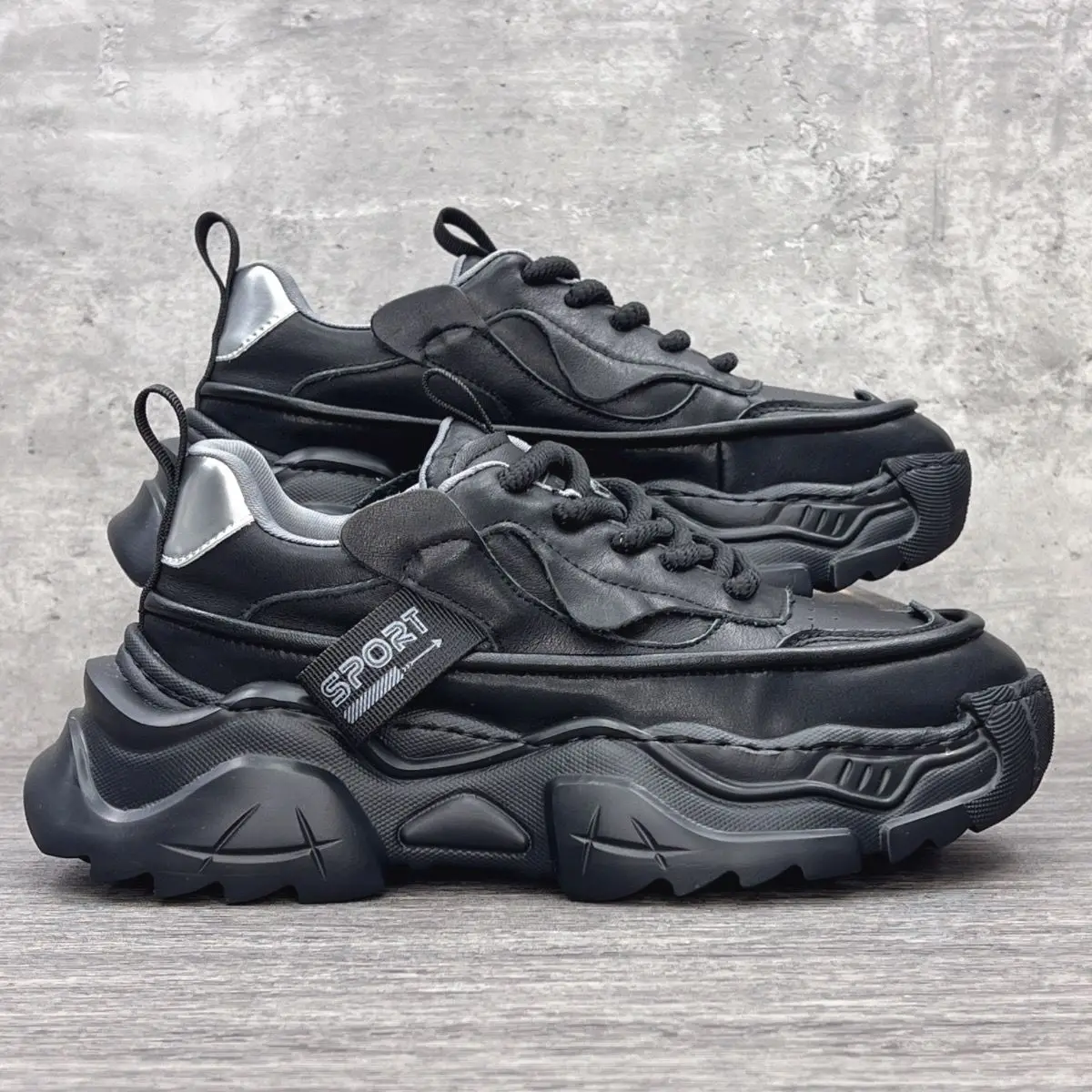 

Trendy Genuine Leather Shoes Men Luxury Brand Designer Young Adults Personality Chunky Sneaker Thick Bottom Height Sport Fashion