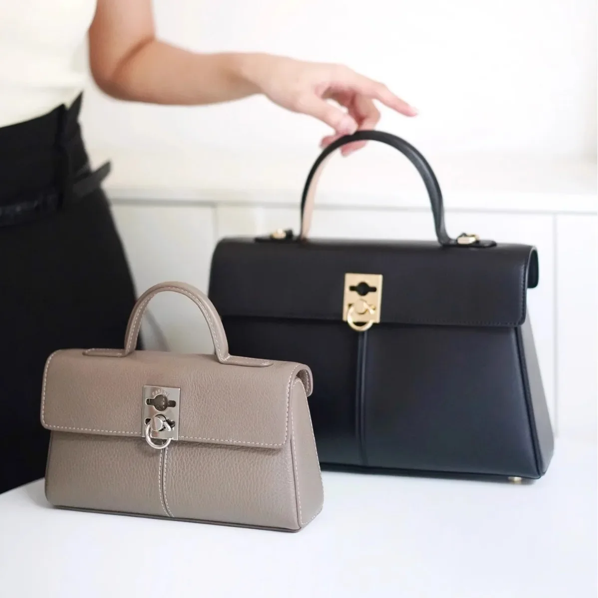 

CAF Commuting Bag Niche Designer Genuine Leather Scarf Luxury Designer Trendy Shoulder Bag Solid Color for Women Gift Handbag