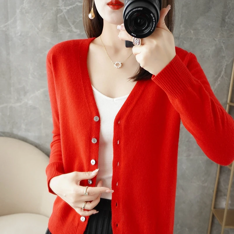 Ceci est un nouveau Cardigan tricoté à boutons pour femmes, à la mode d'automne, à manches longues et col en v, qui est léger et confortable-ZD035