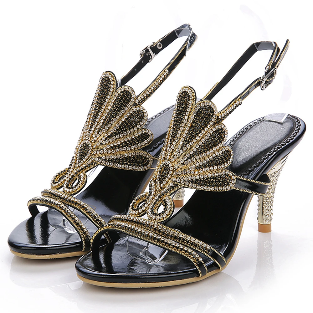 موضة جديدة الاتجاه حجم كبير الصنادل الذهبية الخضراء كريستال عالية الكعب حزام الظهر صندل نسائي بلينغ فستان الحفلات أحذية الزفاف X0004