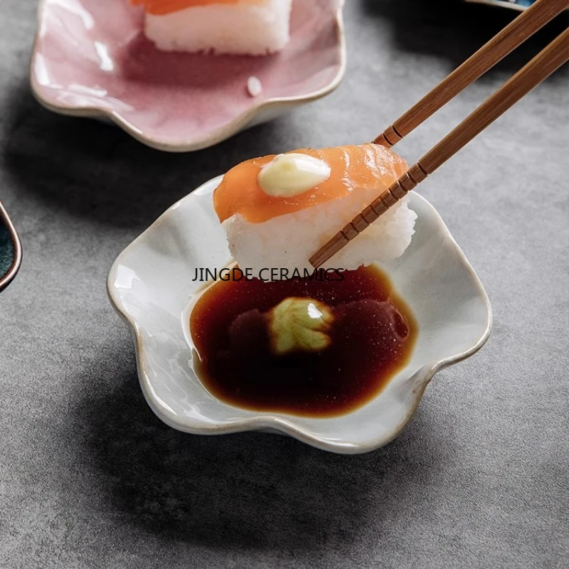 1pc Japanese style ceramic seasoning dish Ceramic flavor dish transformed from kiln dipping sauce dish Restaurant tableware