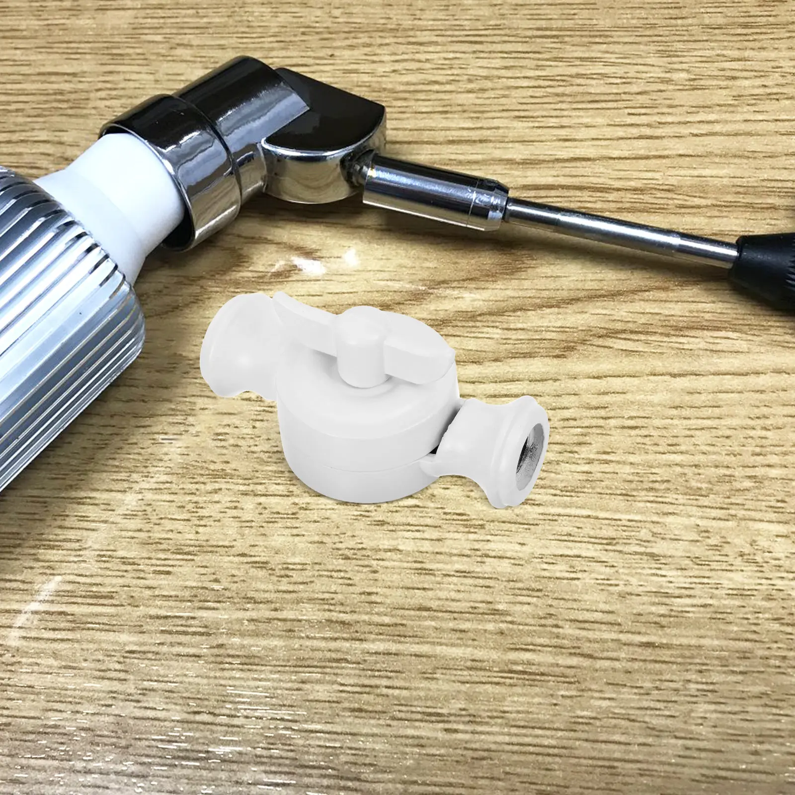 

Wall Sconce Adapter 2 Way Zinc Alloy Light Arm Converter Adapter Detachable Lighting Fixture Ball Head Mount for Adjustable Wall