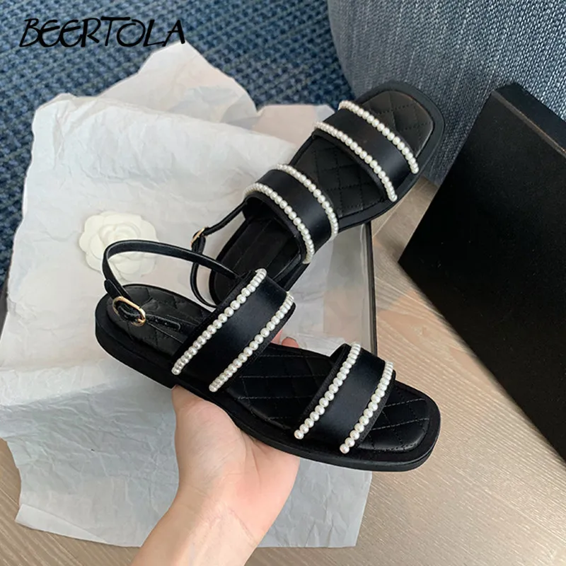 

Women's Pearl Back Strap Flat Sandals New Simple Square Toe Ankle Buckle Open Toe Sandals Thick Bottom Flat Sandals