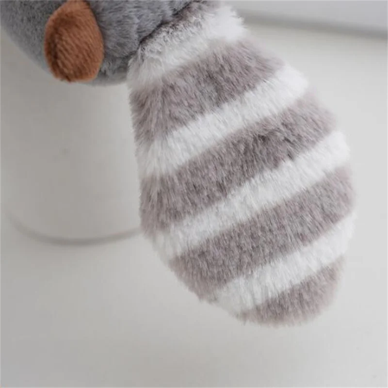 الكرتون أفخم طويل الذيل الراكون دمية محشوة مفتاح سلسلة ظهره الحيوان قلادة مخزن انتزاع دمية لفتاة هدية 20 سنتيمتر