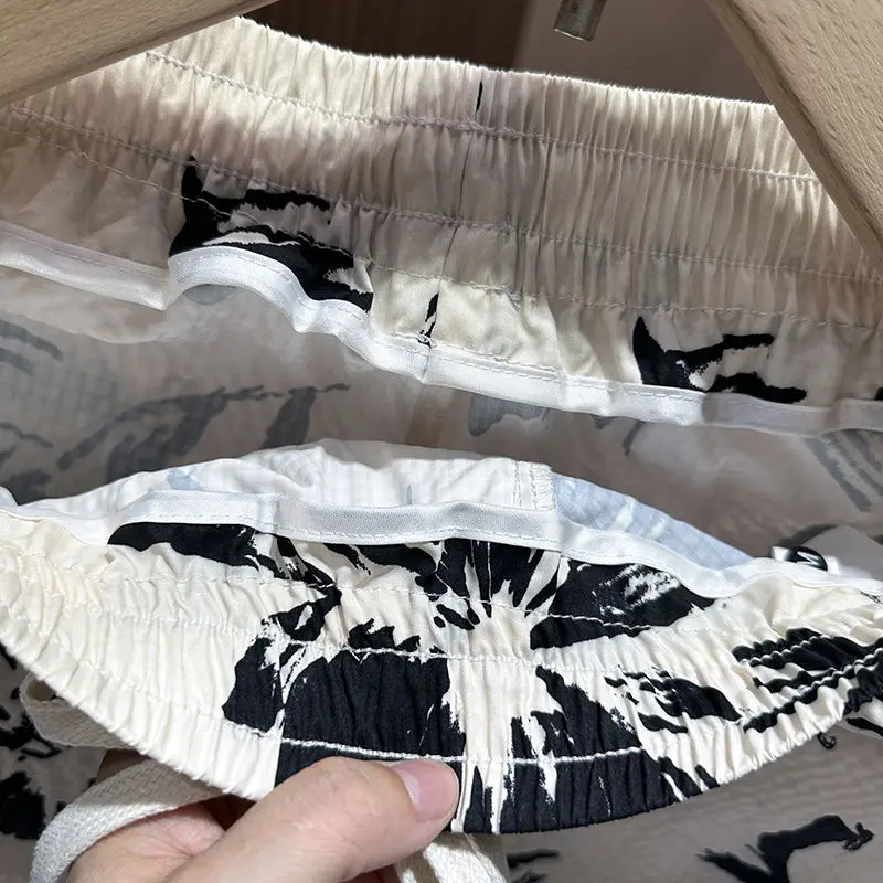 Summer Trendy Beach Pants Shorts Trendy Casual Pinch Pants Loose Printed Sports Thin New Travel Pants
