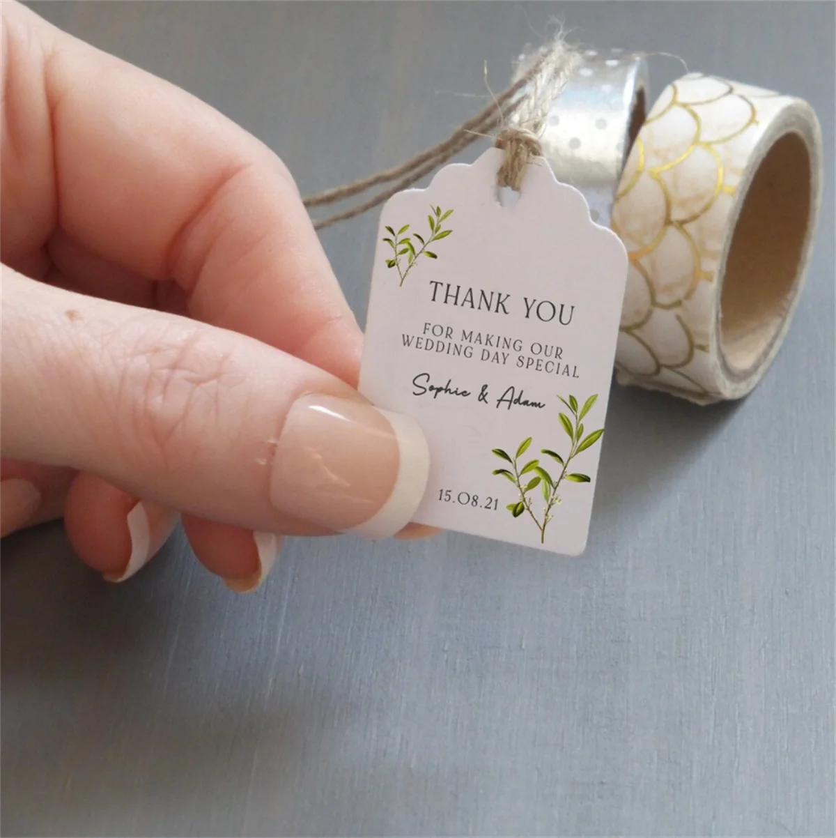 

50pcs Green Leaves Wedding Favour Tags - Size small 3x4.5cm