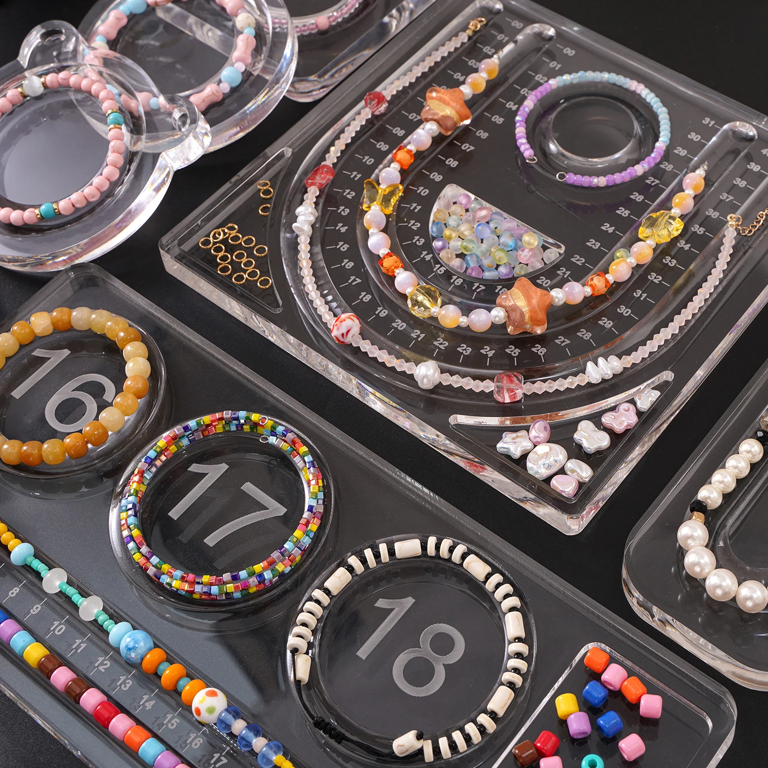 

Прозрачный акриловый лоток для демонстрации ювелирных изделий, подходящий для ювелирных браслетов и антикварных держателей для браслетов, используемых для хранения и дисплея