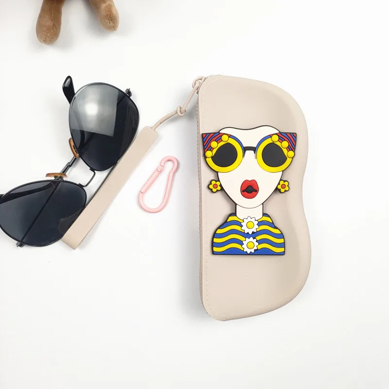 ใหม่แบบพกพากันน้ําซิลิโคนแว่นตา Simple TO Store พร้อมที่จับแขวนเหมาะสําหรับเดินทาง B2