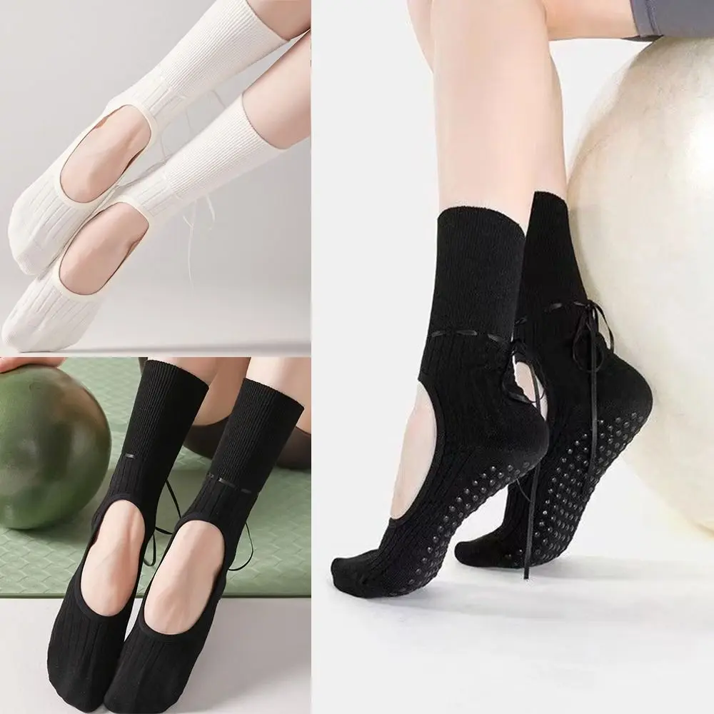 

New Cotton Pilates Socks Breathable Sweat-absorbent Yoga Socks Casual Harajuku Street Strappy Grip Sock