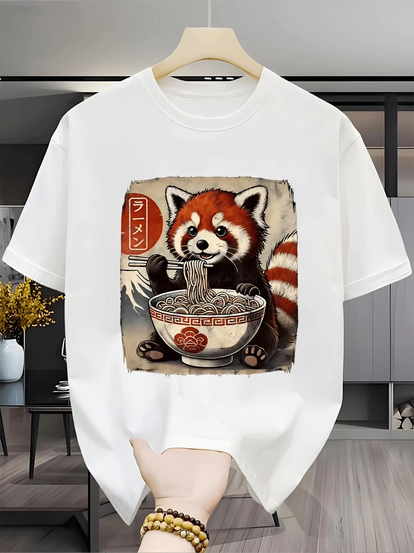 2026 New Cute Red Panda Eating Ramen T Shirt Kawaii Animal Graphic Tee Japanese Food Print Summer Top Funny Cile S