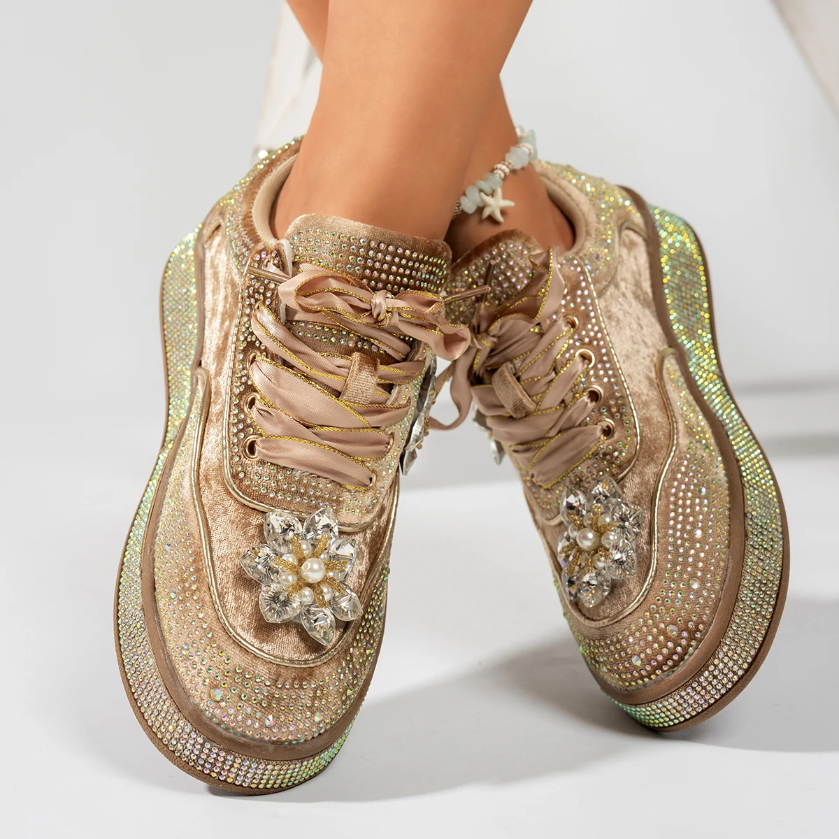 Suede Flat Luxury Sneakers Fashion Rhinestone Ladies Designer Shoes Outdoor Platform Female Casual Shoes Women Zapatos De Mujer