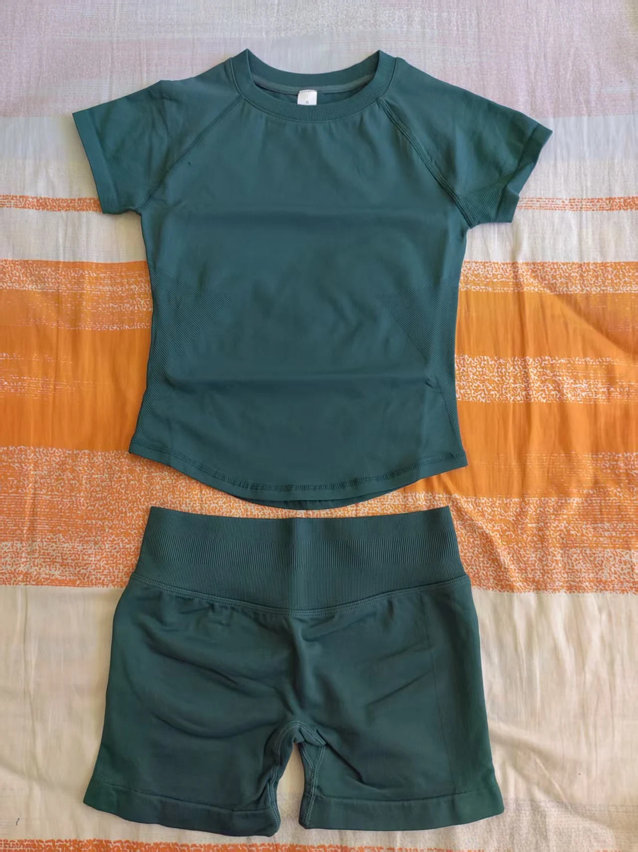 Ensemble de yoga sans couture  - Yoga Fitness Logo avis et prix