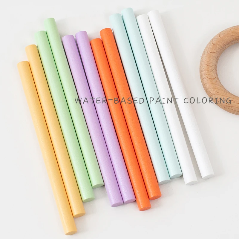 Houten kleurrijke evenwichtsstokken Speelgoed Kenmerken diverse gekleurde stokken en dobbelstenen Kinderen oefenen met de hand-oogcoördinatie tijdens het balanceren