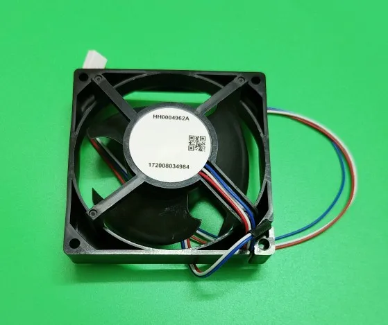 

HH0004962A Подходит для охлаждающего вентилятора холодильника Hitachi Вентилятор охлаждающей морозильной камеры