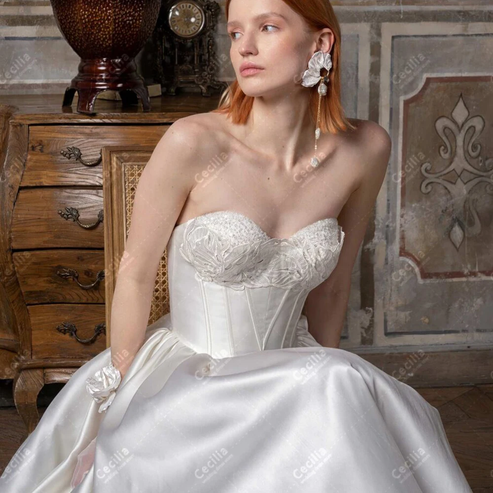 

Charming Wedding Dresses A-Line Satin Bridal Gowns Sweetheart Backless Robes For Brides Floor Length Vestidos De Novia 2025