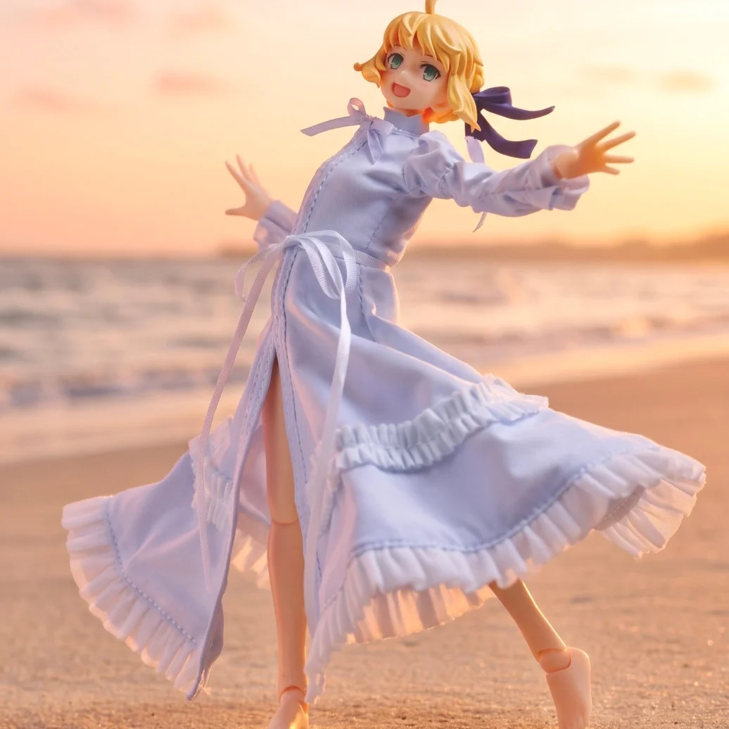 Saber Fate/stay Night Anime Handmade Altria Pendragon Set Light Blue Dress Hem Iron Wire Built In Clothing Suitable for 1/12 Toy
