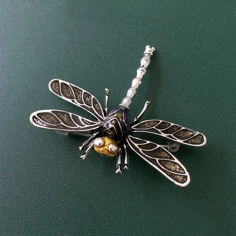 Muylinda Rhinestone Dragonfly Brooch Unisex Crystal Black Color Insect Brooches Vintage Metal Shirt Pins Scarf Clips Jewelry