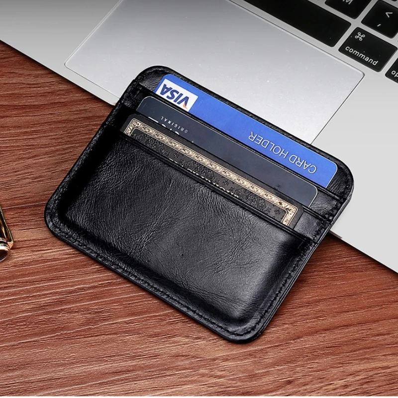 محفظة صغيرة صغيرة بحامل بطاقات - مراجعة Slim Card Slot Case وسعره