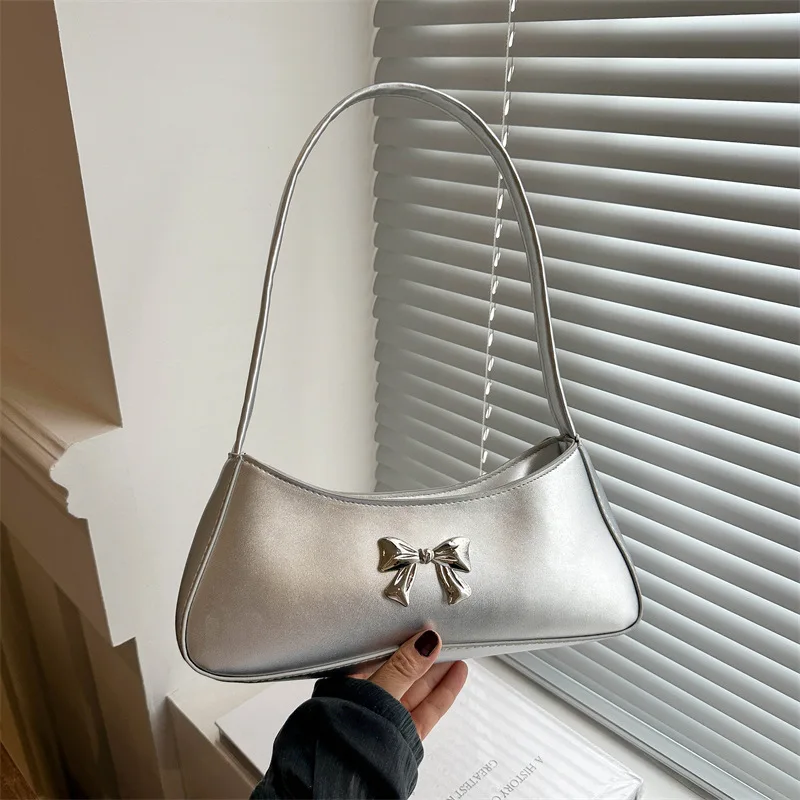 French Fashion Design Handbag Texture Western Trendy Shoulder Bag Underarm Bag Silver Bow Small Square Bag for Women