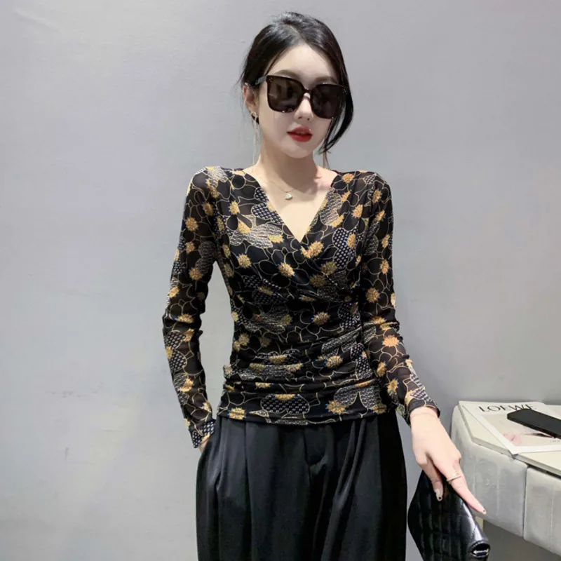 #8028 Black Wrap T Shirt Women V-neck Sexy 3D Flower Printed Tshirt Female Long Sleeve Tight Mesh Short Tee Ladies Thin Vintage