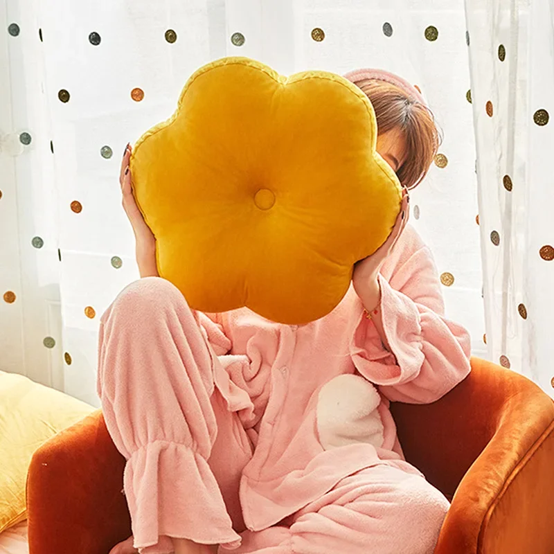 Creative Petals Cushion Girly Room Decor Sunflower Pillow Bay Window Pink Flower Setting for Kids Bedroom Seat Pillow Decoration