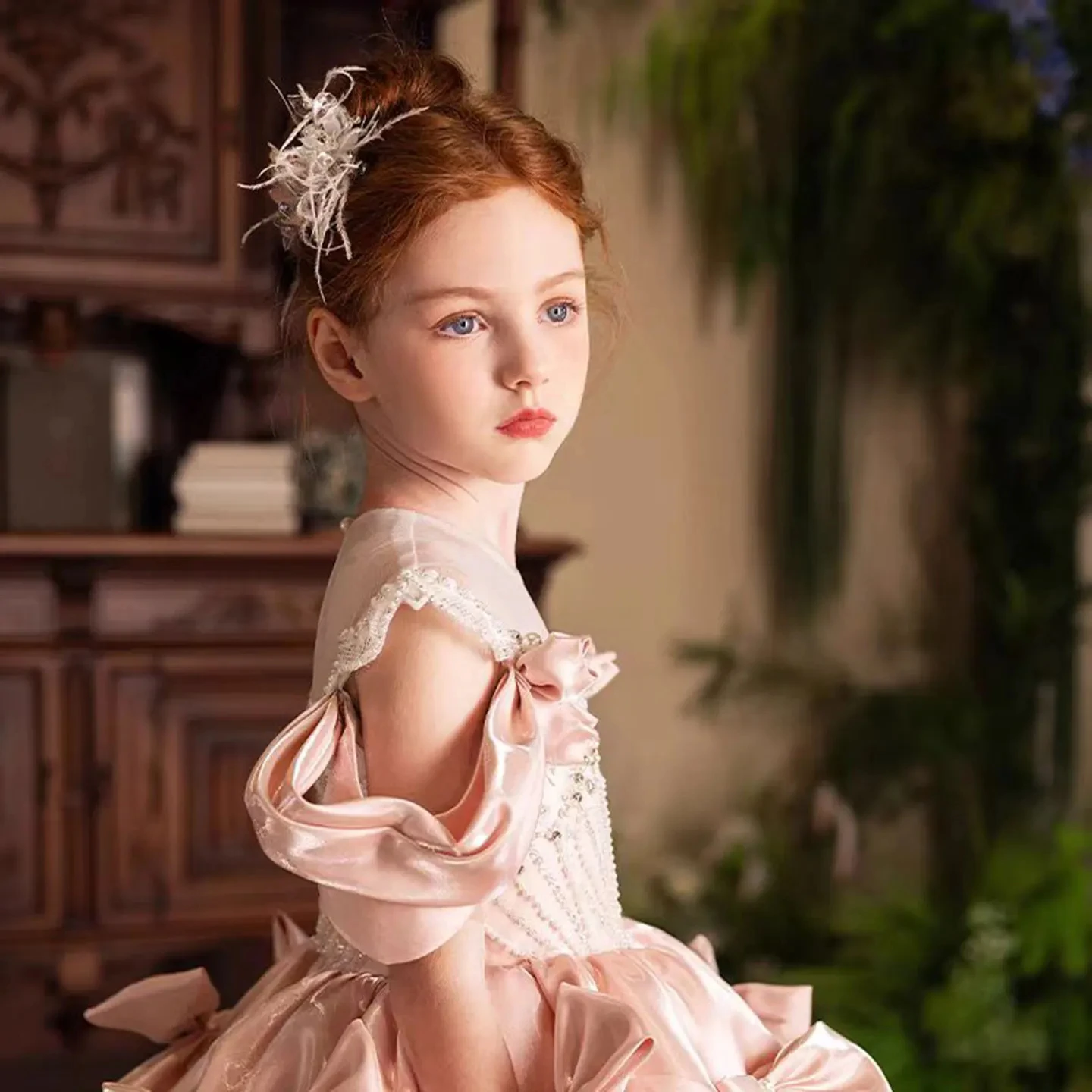 Customized Flower Girl Dress For Wedding Bow Appliques Short Sleeve Floor Length Elegant Kids Birthday First Communion Gown