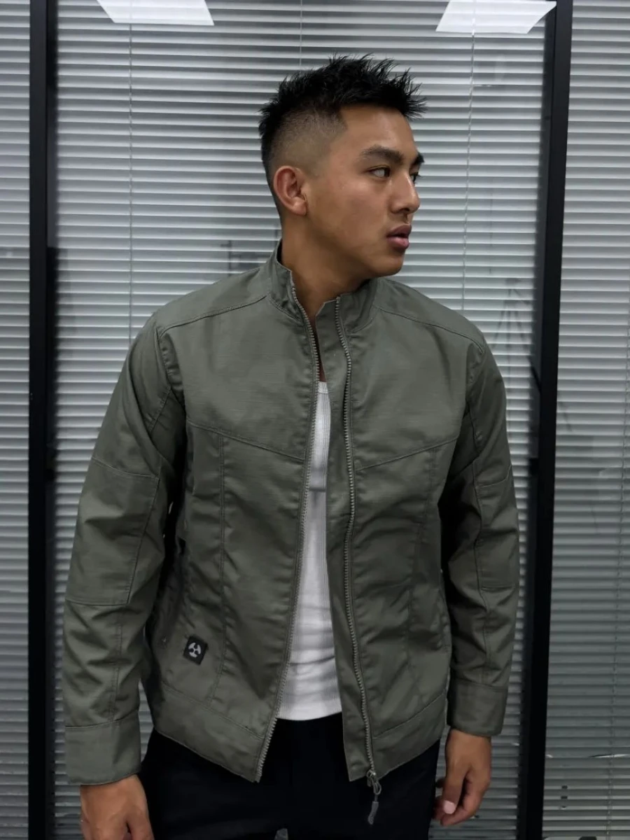 

Мужская модная верхняя одежда: уличная повседневная тактическая куртка свободного кроя из водонепроницаемой полиэстеровой ткани с декоративной молнией, для молодежи, для альпинизма