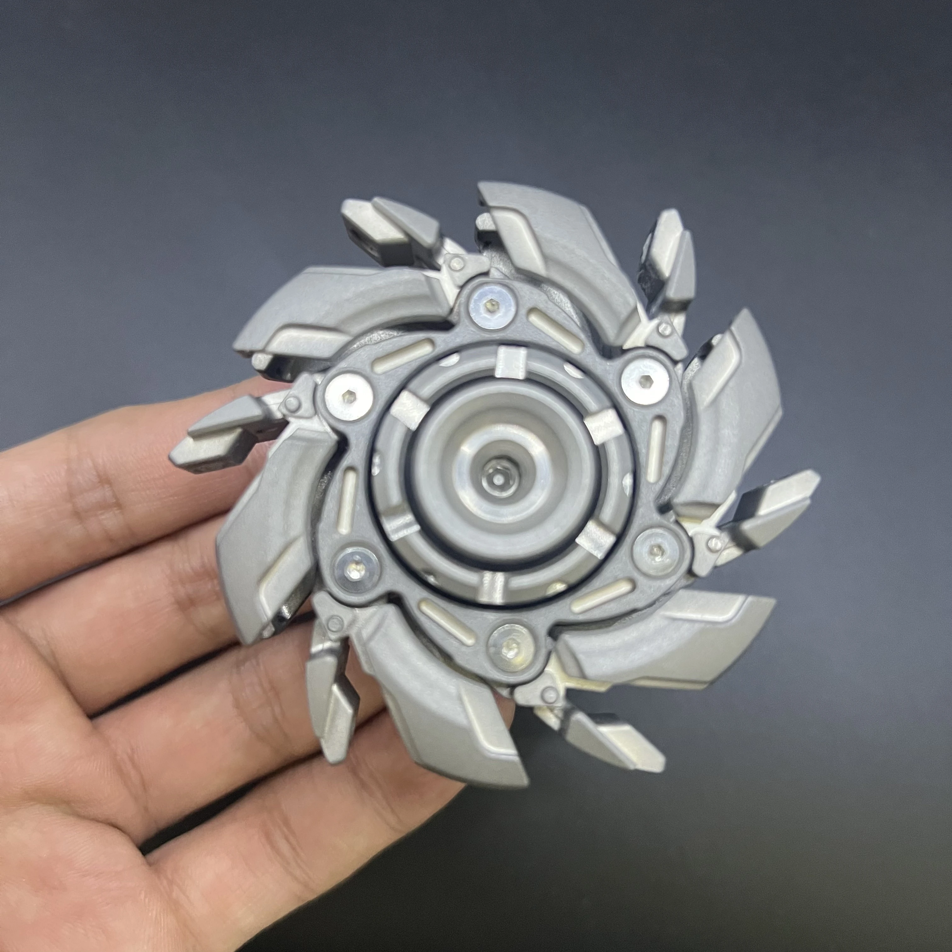 Stainless Steel 08 Armor Fidget Spinner EDC Toy Transforming Hand Spinner Silver Anti Stress Sensory Toys ADHD Fidgeting Toys