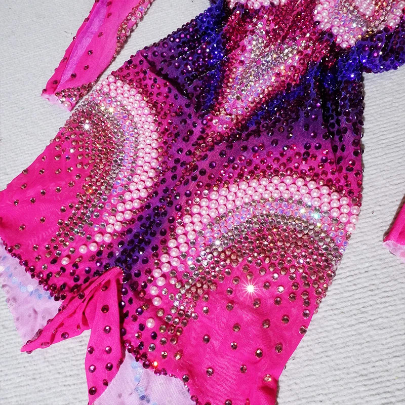 스파클 전체 라인 석 바디 슈트 섹시한 핑크 배 클럽 파티 생일 드래그 퀸 DS 폴 댄스 의류 가수 무대 공연