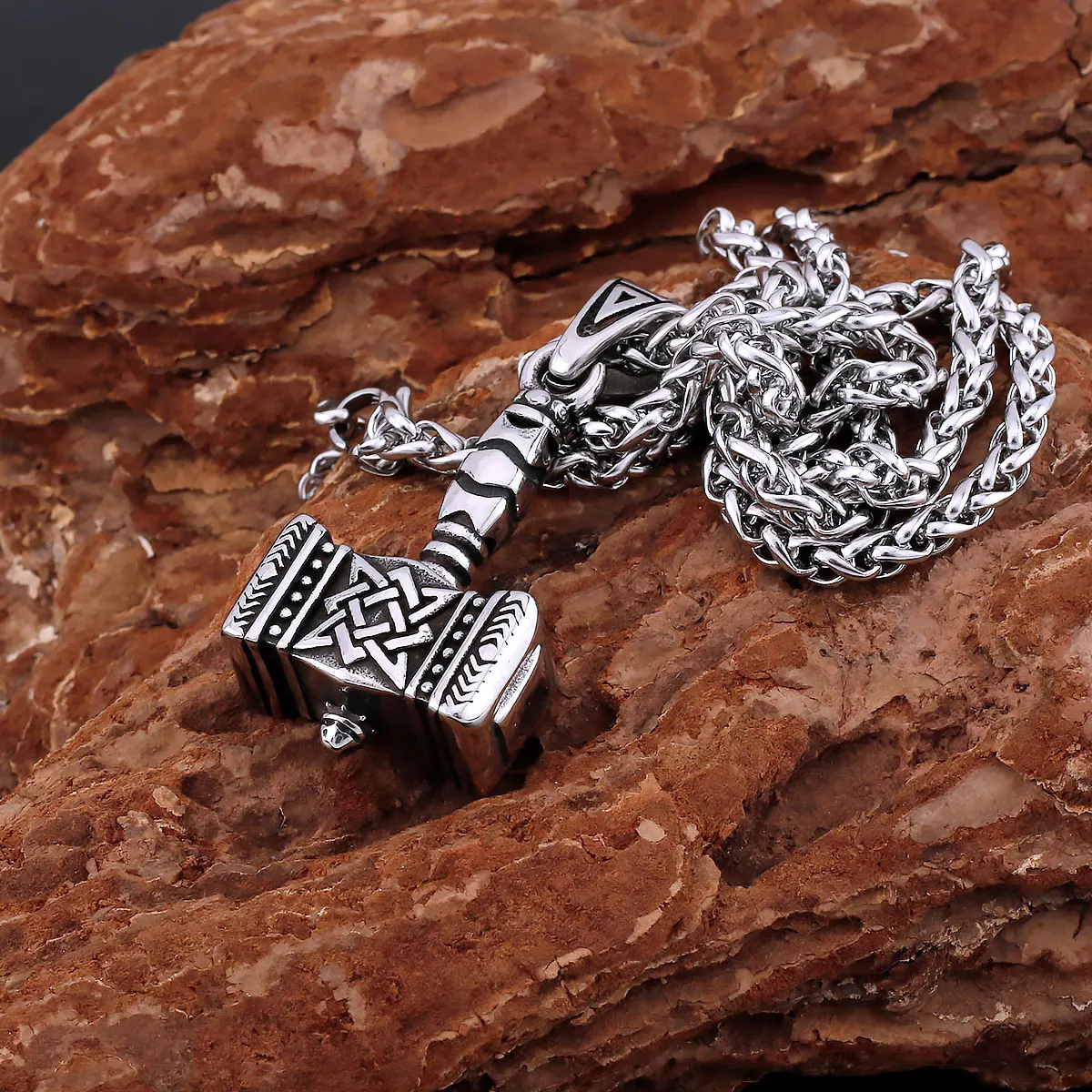 Fashion Creative Thor\'s Hammer Stainless Steel Viking Necklace Men\'s Nordic Retro Norwegian Amulet Pendant Jewelry Accessories