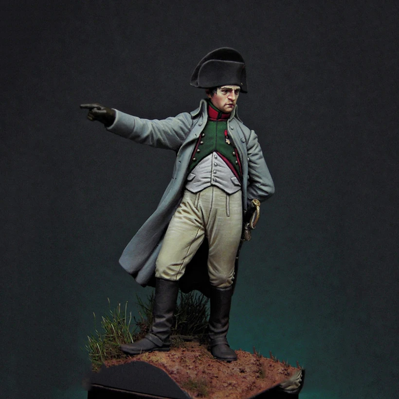 Resin Figure 1/32  ANCIENT  Napoleon Bonaparte  STAND  Model Unassambled Unpainted  Figure Building Kit