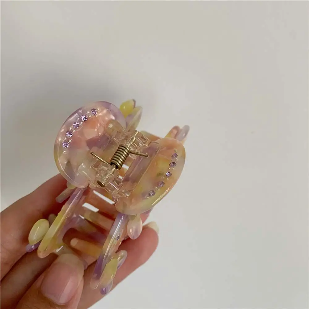 

Элегантные белые красочные стразы синий фиолетовый ацетатный бриллиант корейский стиль цветок заколки для волос украшения для волос ацетатный коготь для волос