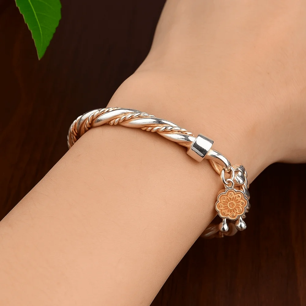 العتيقة النمط الصيني سوار رائعة أنيقة سوار مفتوح النمط التقليدي قابل للتعديل العجين المقلي التقلبات سوار