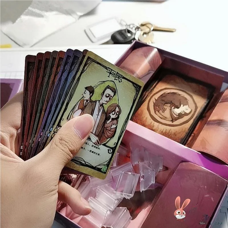 

Plastic Waterproof Tabletop Game Cards Full Set Simple Portable Version of Werewolf Killing Card Game for Students PVC Material