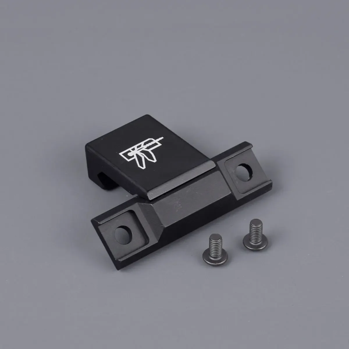 Tactical Scout Light M951 Offset Mount for 20mm Picatinny Rail Airsoft Surefire Weapon Light Flashlight Torch