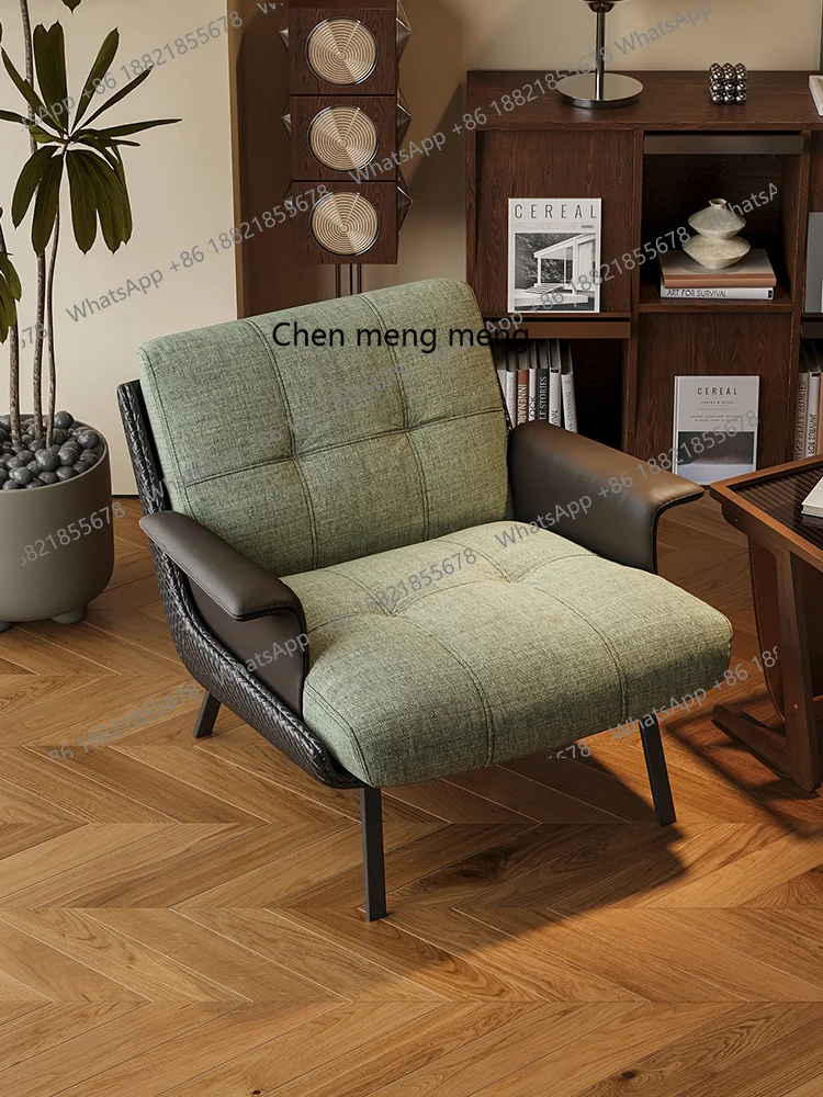 كرسي أريكة فردي على الطراز الإيطالي كرسي بذراعين للقراءة في غرفة المعيشة كرسي أريكة غير رسمي