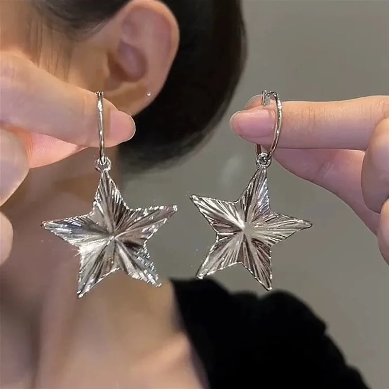 

Vintage Punk Metal Style Silver Exaggerated Five-Pointed Star Earrings for Women Fashion Accessories Personalized Charm Jewelry
