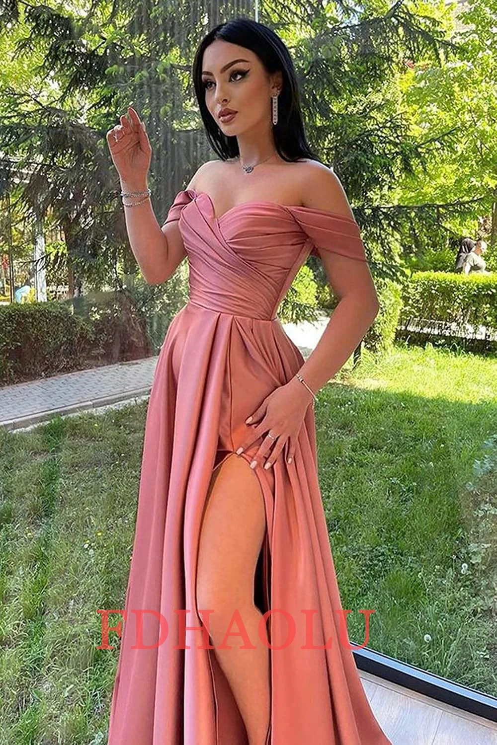 Customized Off The Shoulder Satin Sweetheart Neck Prom Dresses A Line Side Split Evening Party Dress for Women AE0820