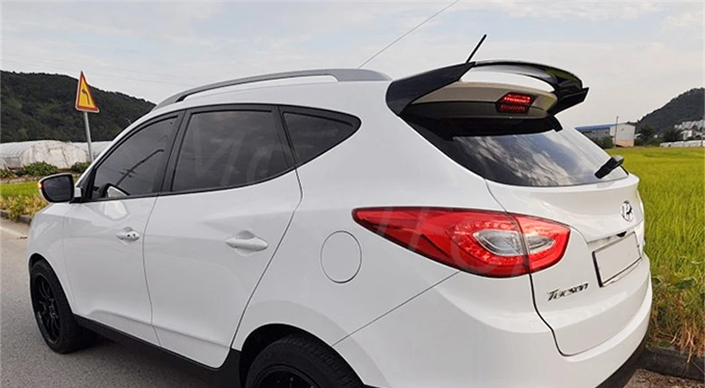 For Hyundai IX35 2010 - 2017 Hatchback Spoiler ABS Carbon Fiber Color Car Tail Wing Decoration Rear Roof Lip Spoiler