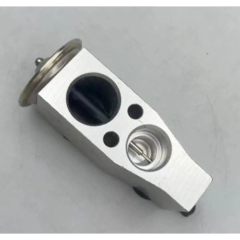 Genuine Expansion Valve Evaporator Box Front Air Conditioning Expansions Valves Metal for Maxus G10 V80 G50 Brand New Energy