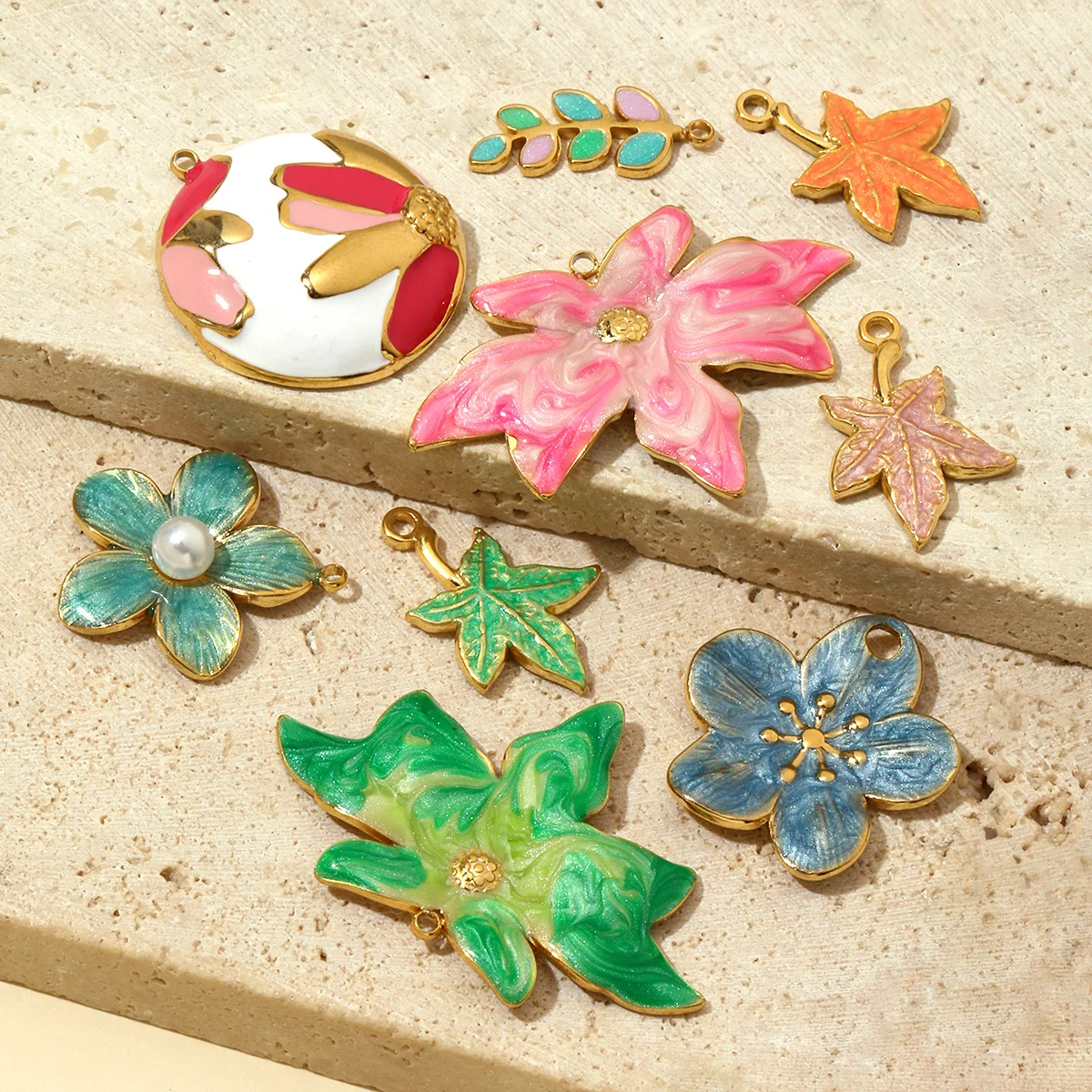 3 unids/lote Vnistar francés de acero inoxidable Lotus Ginkgo arce COLLAR COLGANTE mujer perla flor pendiente DIY encanto joyería de Margarita